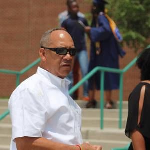 Meet your Posher, Bruce